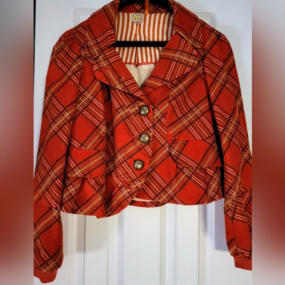 Anthropologie 12 petite crop jacket